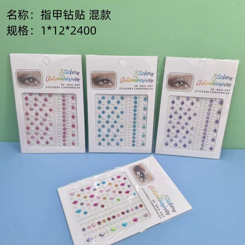 Hang a cartoon Rubik's cube