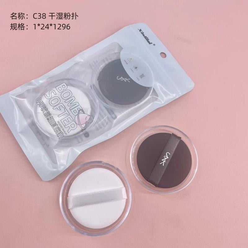 C38 dry and wet powder puff