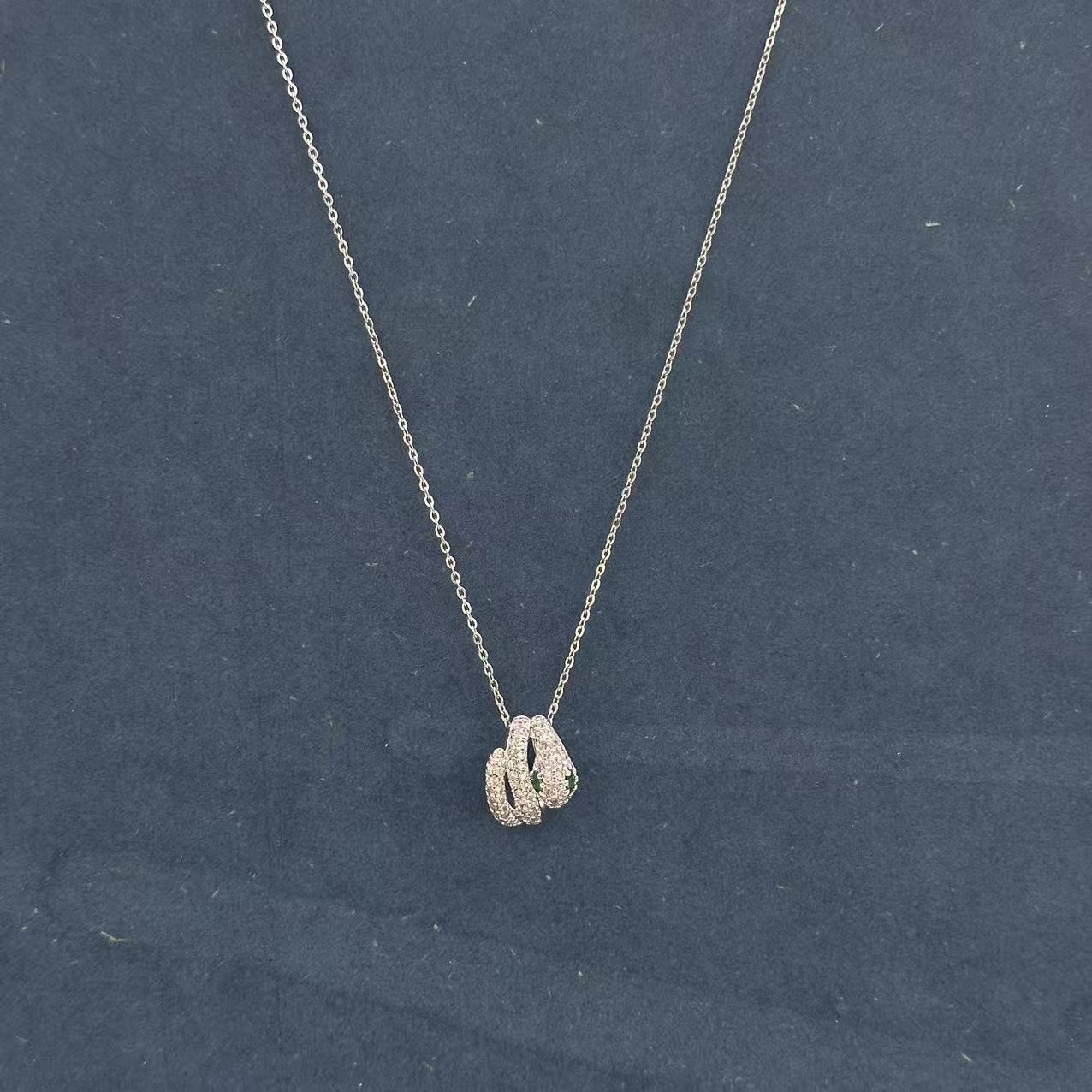 Alloy necklace 18