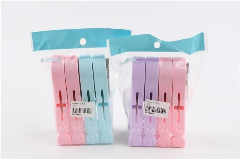 +8014 Four little bears were clamped