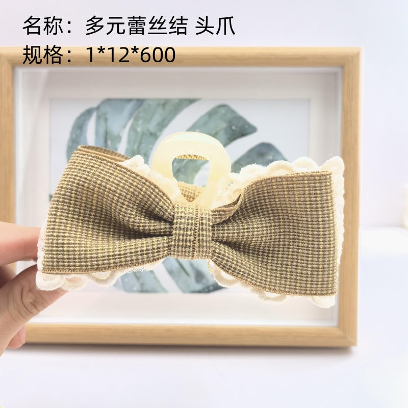 Multi-lace knot claw