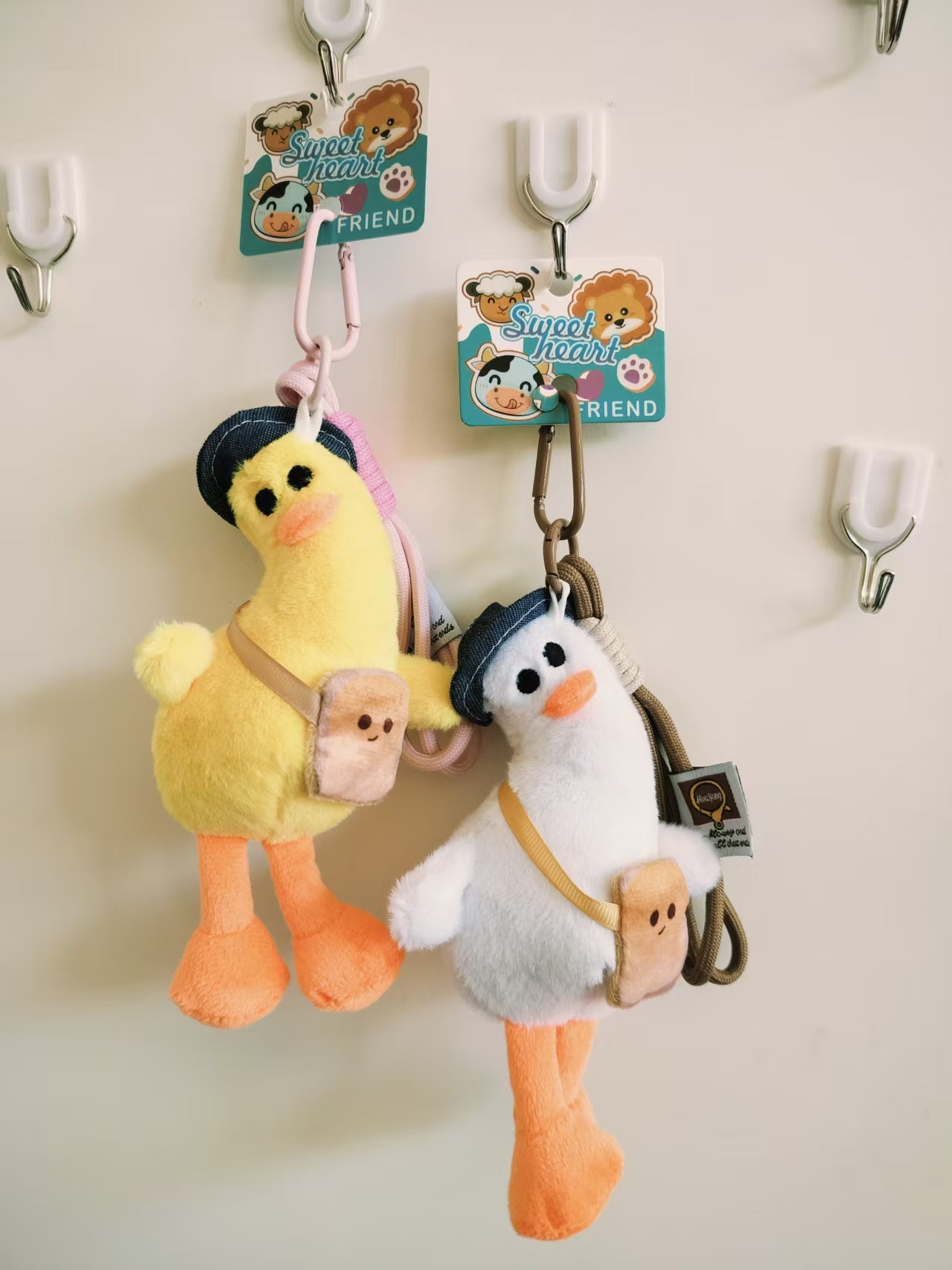 Tilting-head Duck