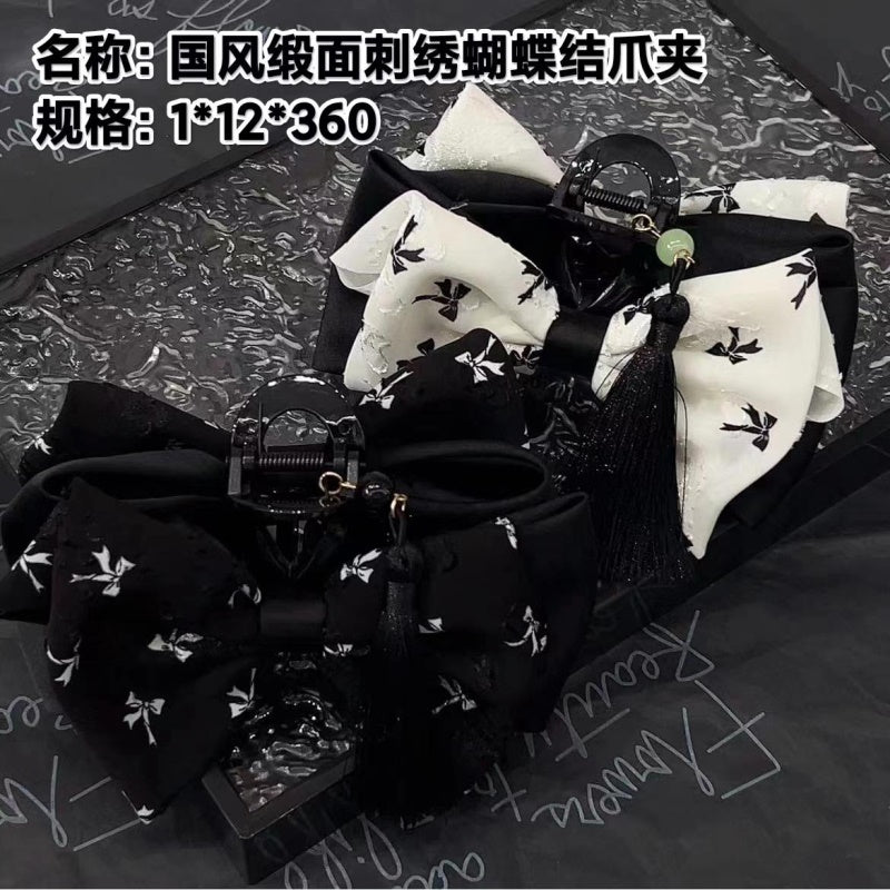 Guofeng Satin Embroidered Bow Claw Clip