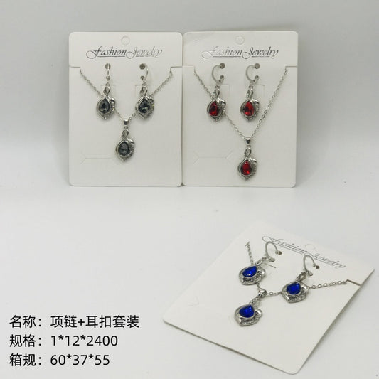 Necklace + Ear Clip Set