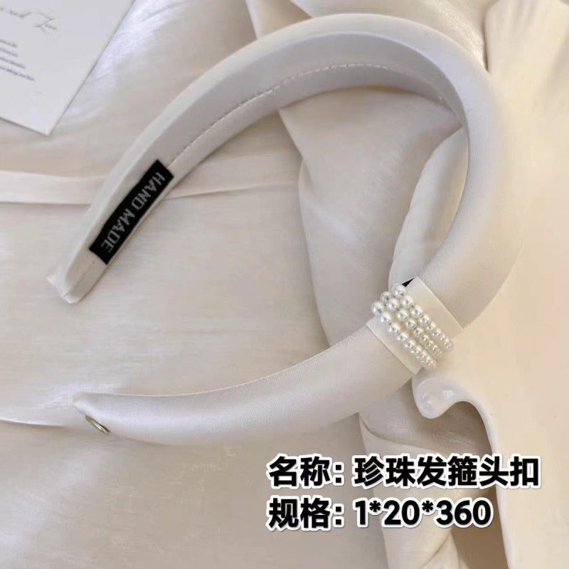 Pearl hair hoop buckle