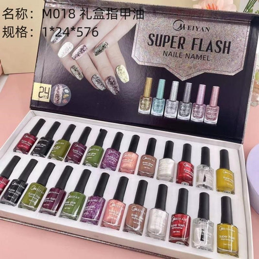 Nail polish in M018 gift box