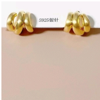 Discontinued and Removed from Shelves - Earring A1784 Gold Earrings