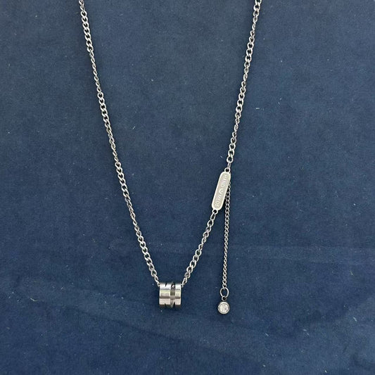 Alloy necklace 33