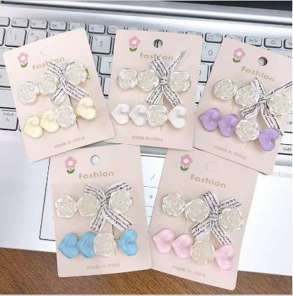 Camellia suit clip