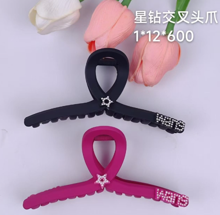 Star-diamond cross head claws