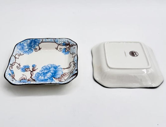 8 Waiting plate