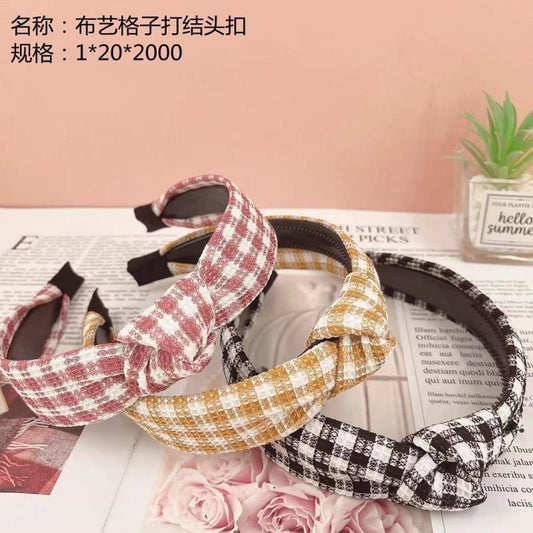 Fabric Check Knot Head Button