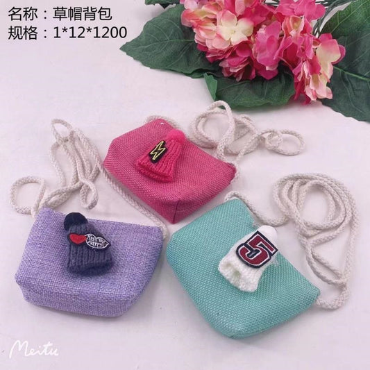 Straw hat backpack