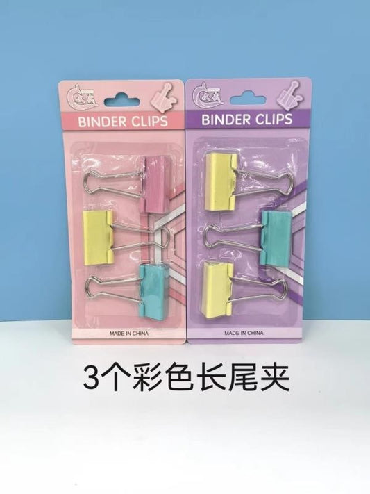 WL-002 - 3 long-tailed clips