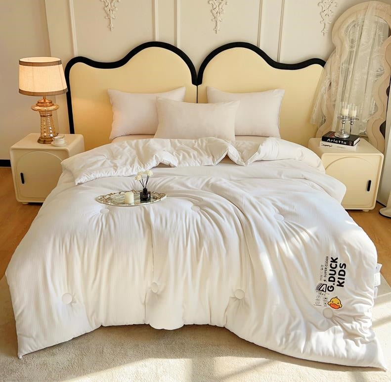 6 - jin Little Yellow Duck soybean - filled quilt 