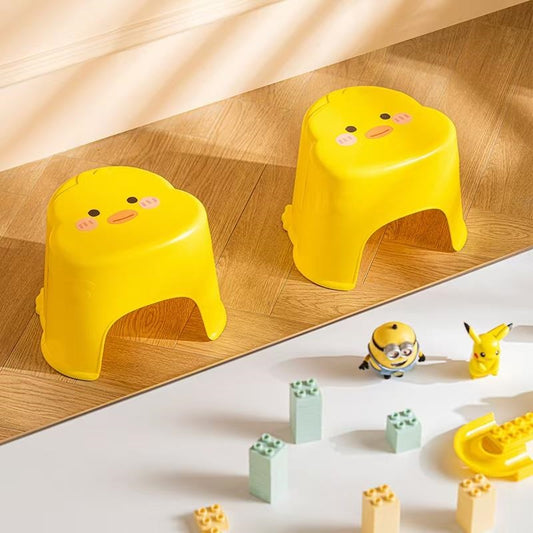 8710 Mai Meng Duck Children's Stool