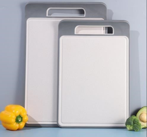 Curved handle cutting board (medium) MC