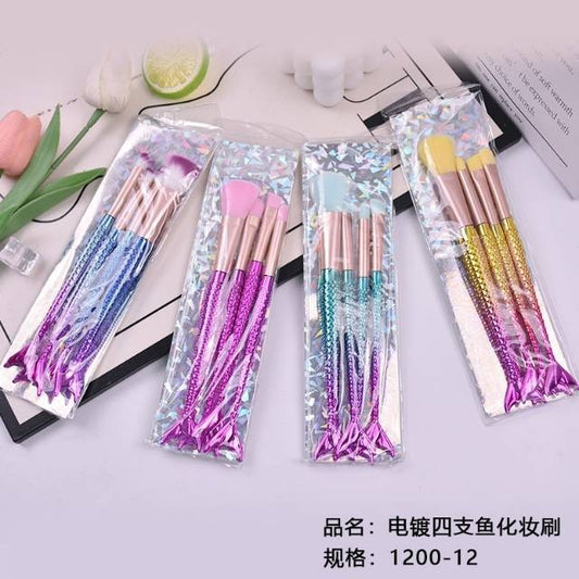 Plating four fish makeup brush