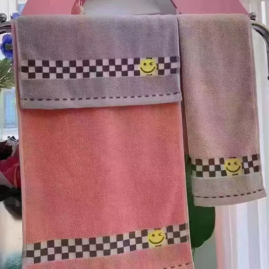 3109 Black and White Checkered Smiley Face Towel