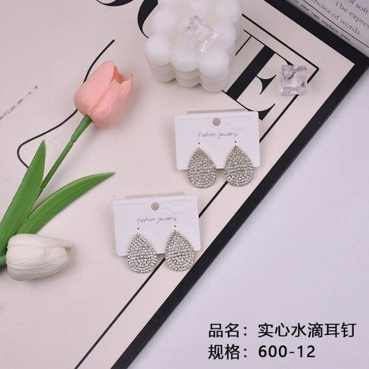 Solid water droplet earrings