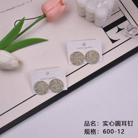 Solid round stud earrings