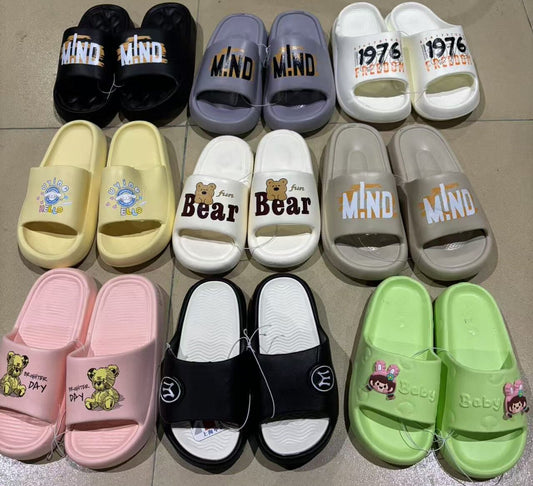 Unisex slippers of style B+, sizes 35 - 45 mixed