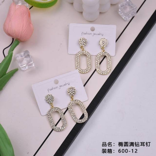 Oval full diamond stud earrings