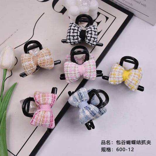 Corn bow - tie hair clip 