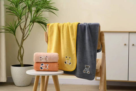DM497 Bear Towel