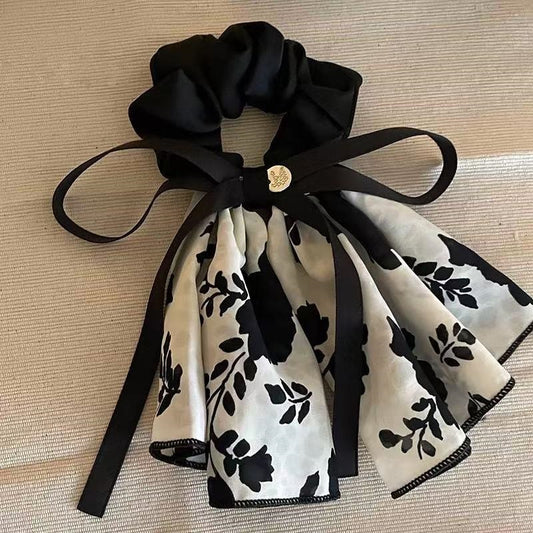 Ink-ink skirt floral intestinal ring