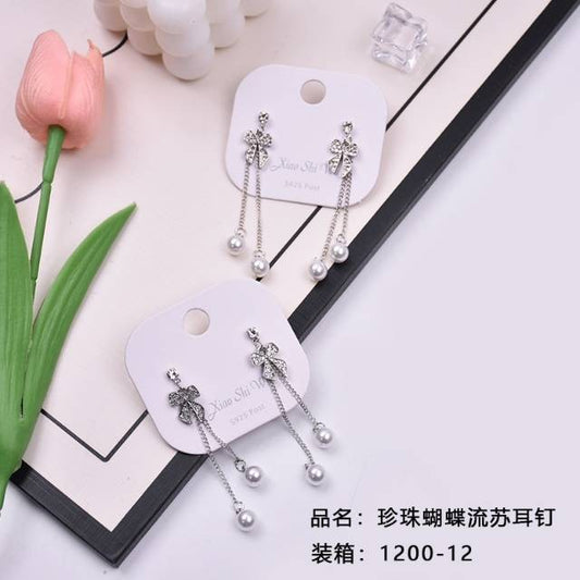 Pearl butterfly tassel earrings