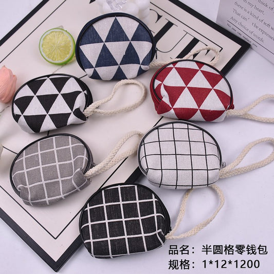 Semicircle-grid change purse
