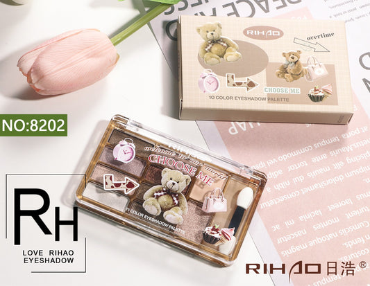 8202 eyeshadow