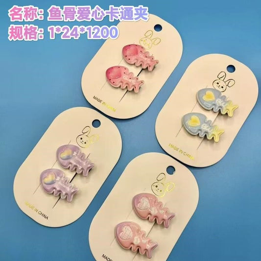 Fishbone heart - shaped cartoon clip