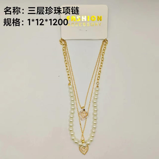Three-layer pearl necklace