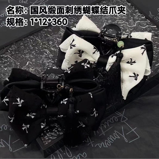 Guofeng Satin Embroidered Bow Claw Clip